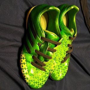 Boys adidas green soccer cleats size 1
